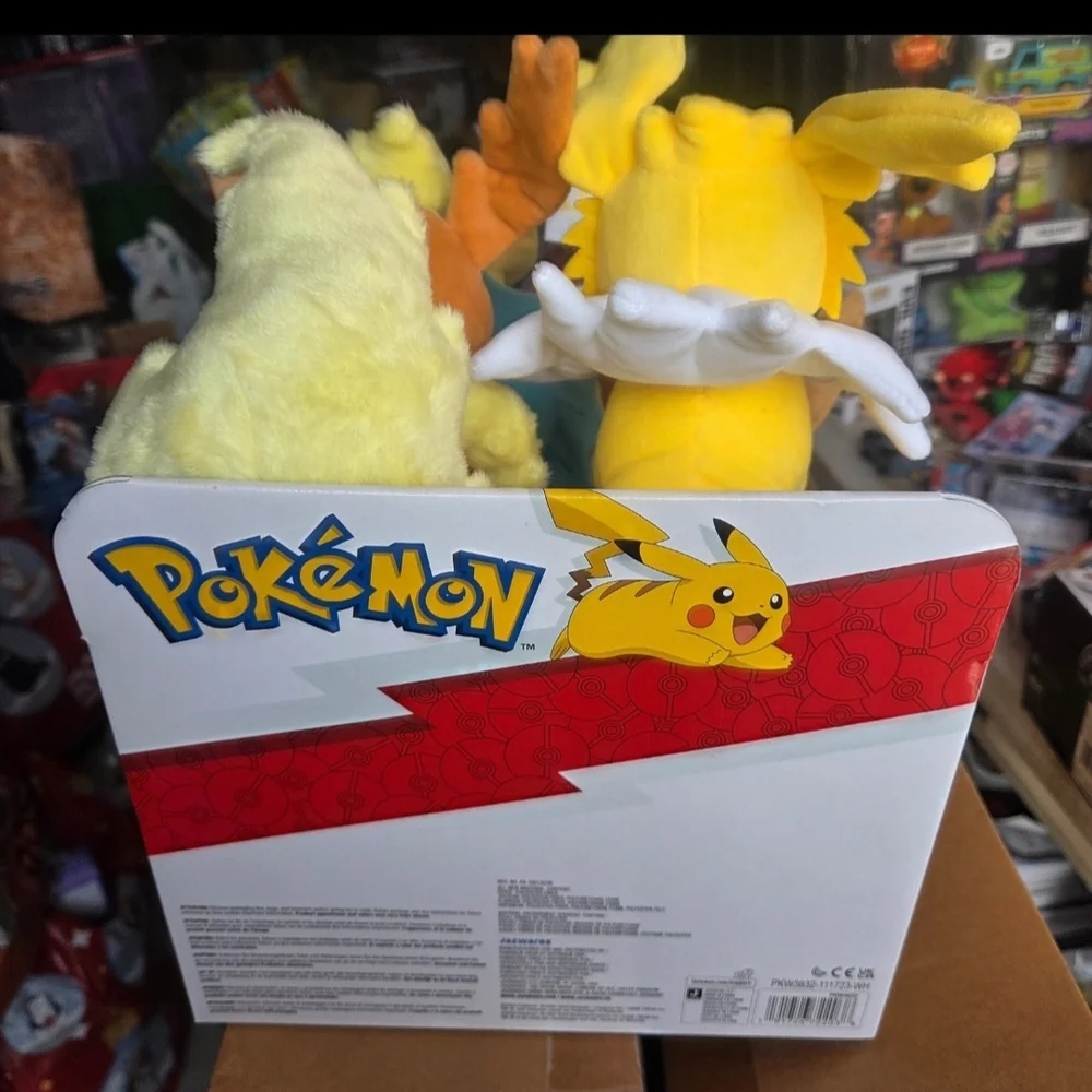Pokémon Eevee Evolution 2024 4-Pack Plushes Set 7"-8". Brand New. - Picture 3 of 7